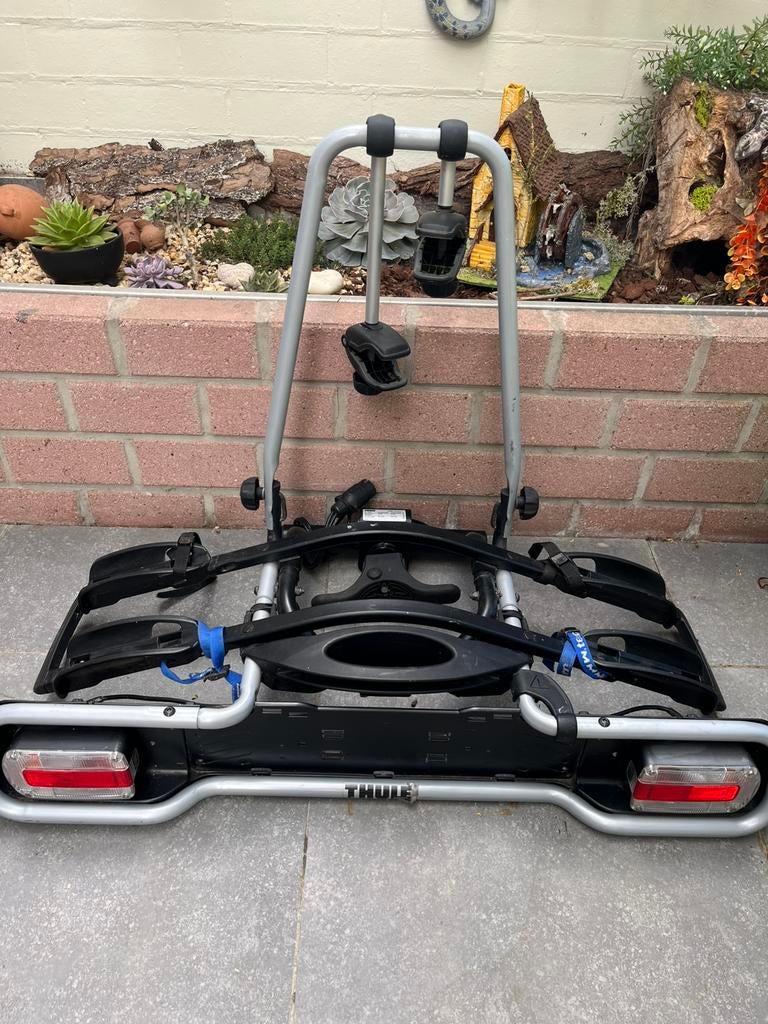 Thule fietsendrager 941005, Ophalen, 2 fietsen, Zo goed als nieuw