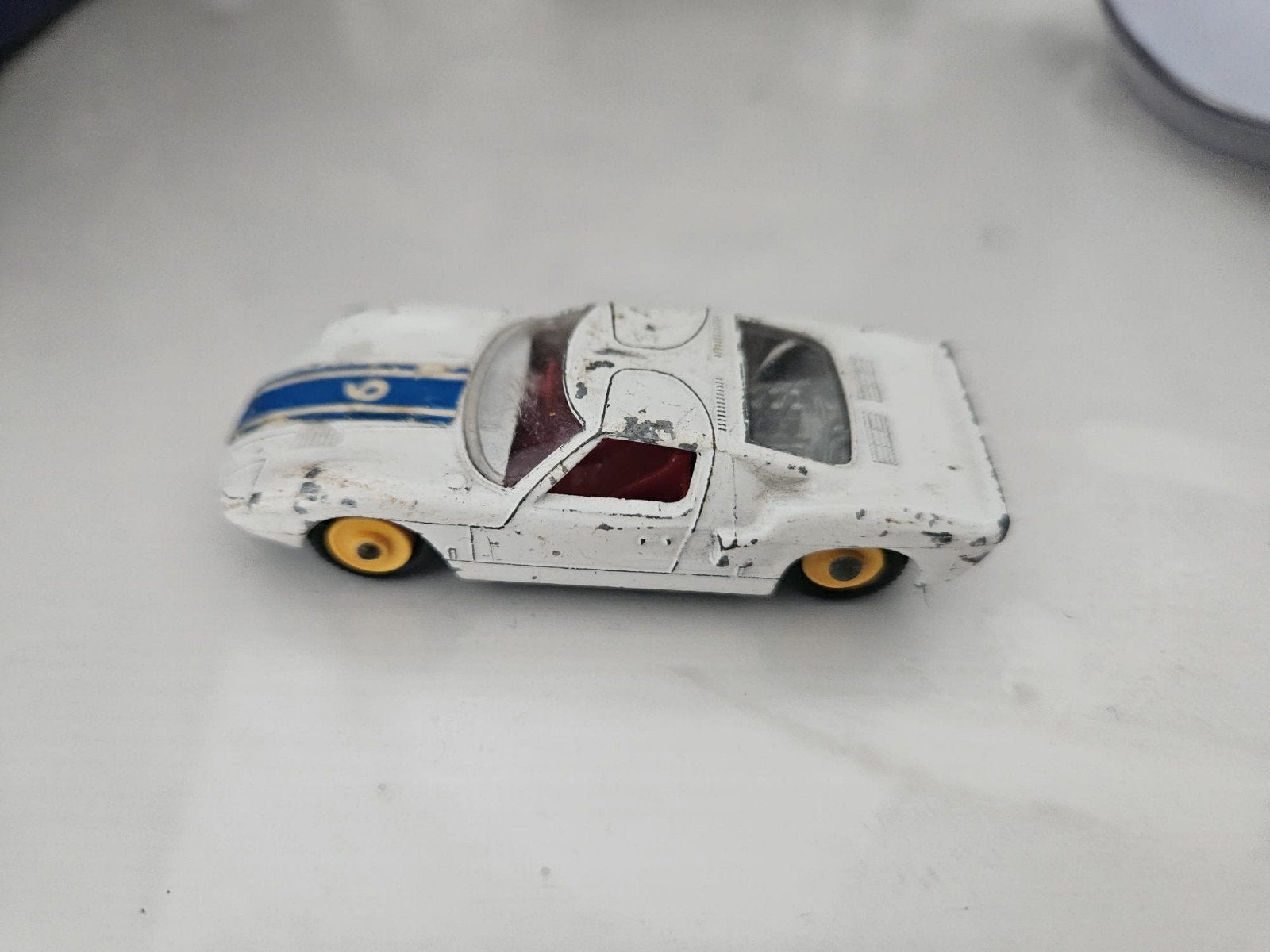 Matchbox Lesney Opel GT, Hobby & Loisirs créatifs, Envoi, Utilisé, Voiture
