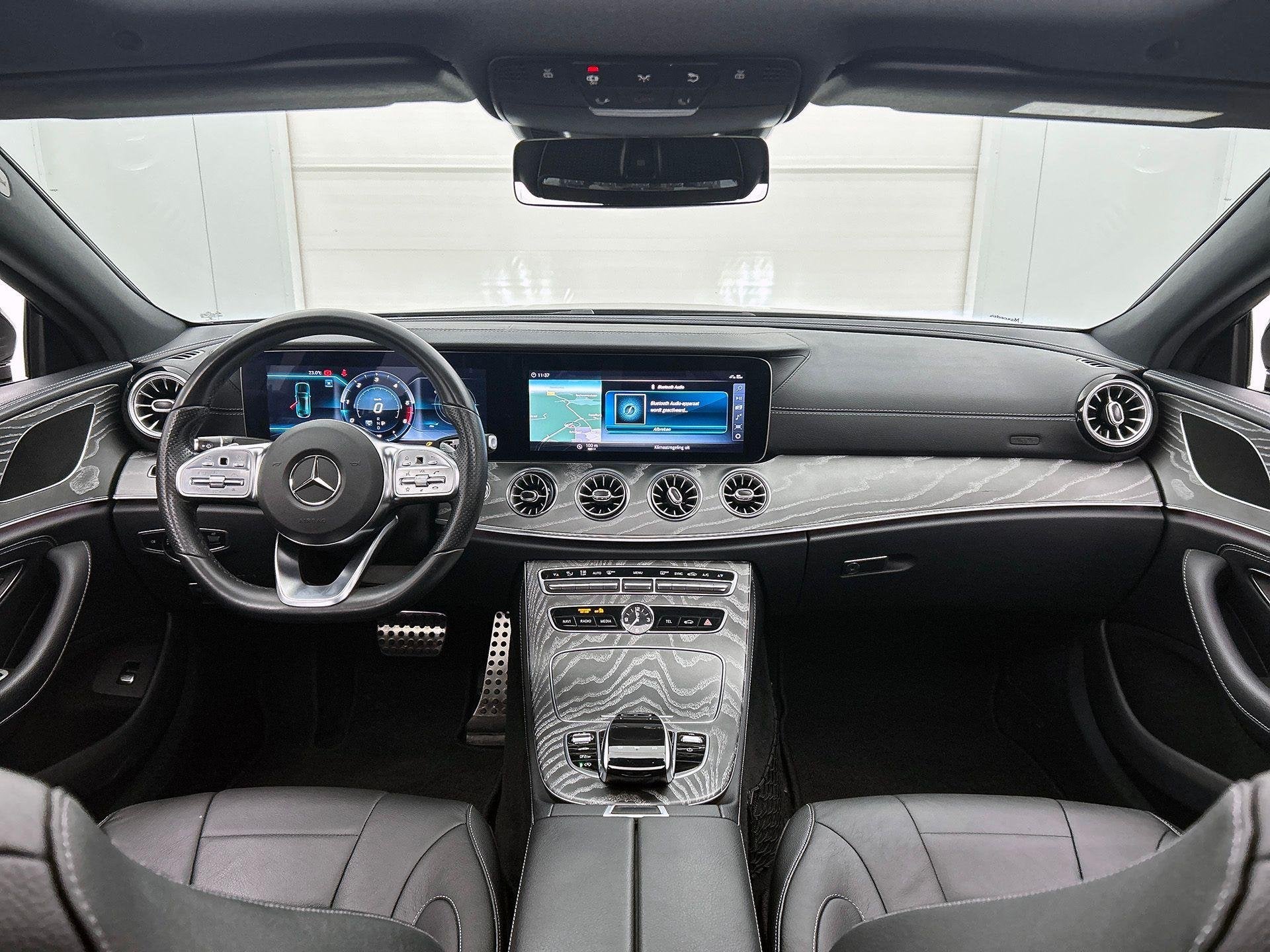 Mercedes-Benz CLS-Klasse 350 D 4MATIC AMG Line | Panoramisch, Autos, Argent ou Gris, Entreprise, Entretenue par le concessionnaire