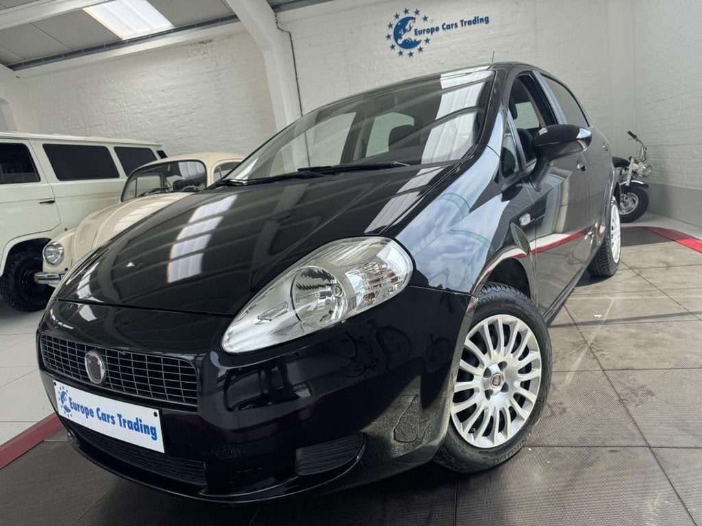 Fiat Punto 1.4 77ch 78ch 89394Km DISTRIBUTION ENTRETIEN OK G, Auto's, 57 kW, 77 pk, Bedrijf, 5 deurs