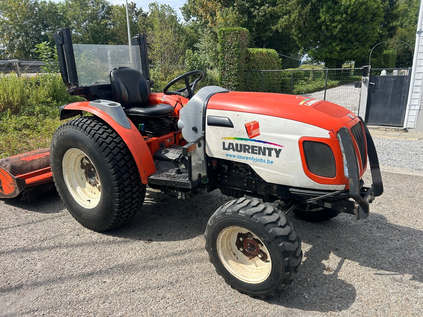 New holland boomer 35cv 4x4 1089h, Enlèvement ou Envoi, Jusqu'à 2500, Jusqu'à 80 ch, Utilisé