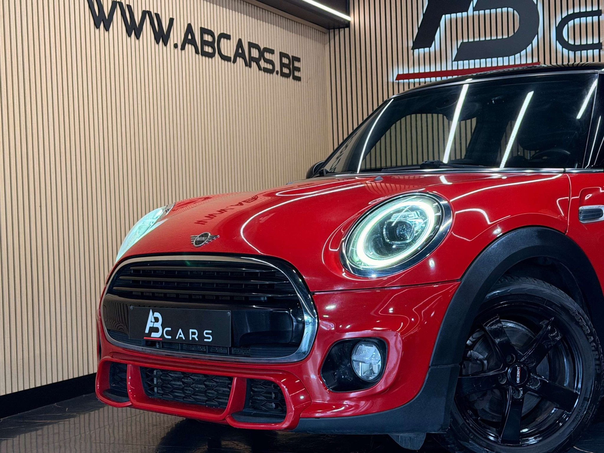 MINI Cooper 1.5i * PACK JCW - JOHN COOPER WORKS * GAR 12 MOI, Auto's, 100 kW, Gebruikt, 136 pk, Leder