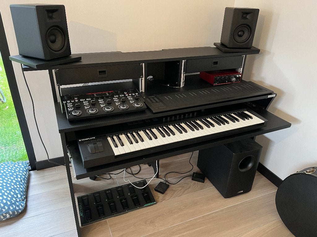 Glorious studio bureau zwart, Ophalen, Spaanplaat of MDF, Zo goed als nieuw, 55 cm