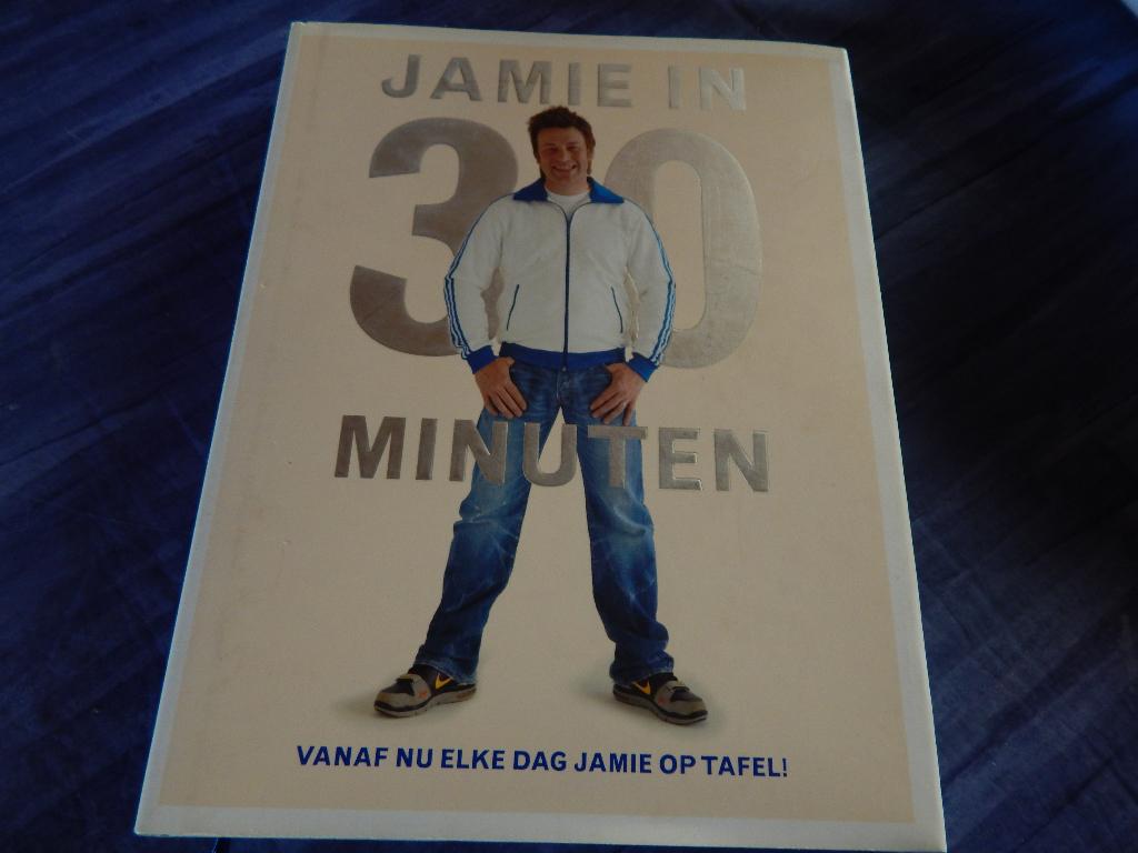 jamie in 30 minuten, Livres, Livres de cuisine, Neuf, Enlèvement ou Envoi, Plat principal, Jamie Oliver