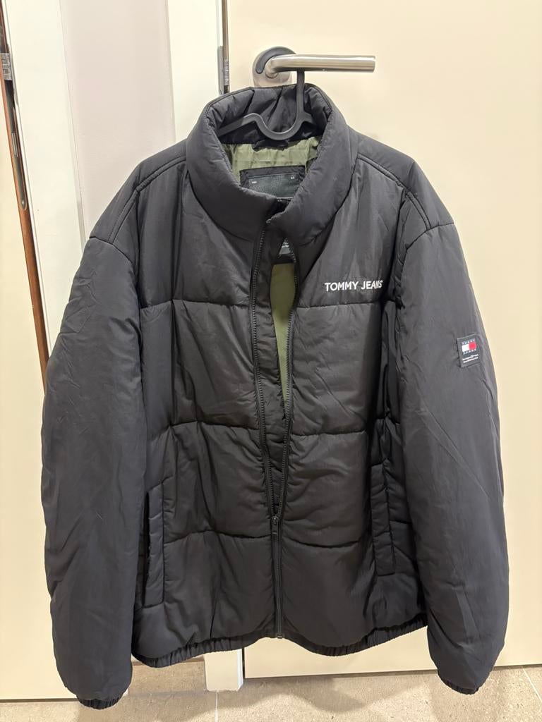 Gewatteerde jas Tommy, Ophalen of Verzenden, Zo goed als nieuw, Maat 56/58 (XL), Zwart