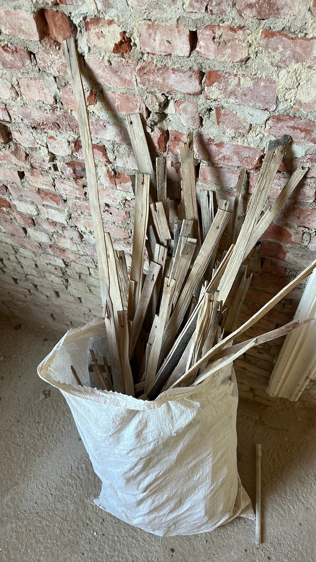 Brandhout - fijne latjes, Tuin en Terras, Brandhout, Ophalen