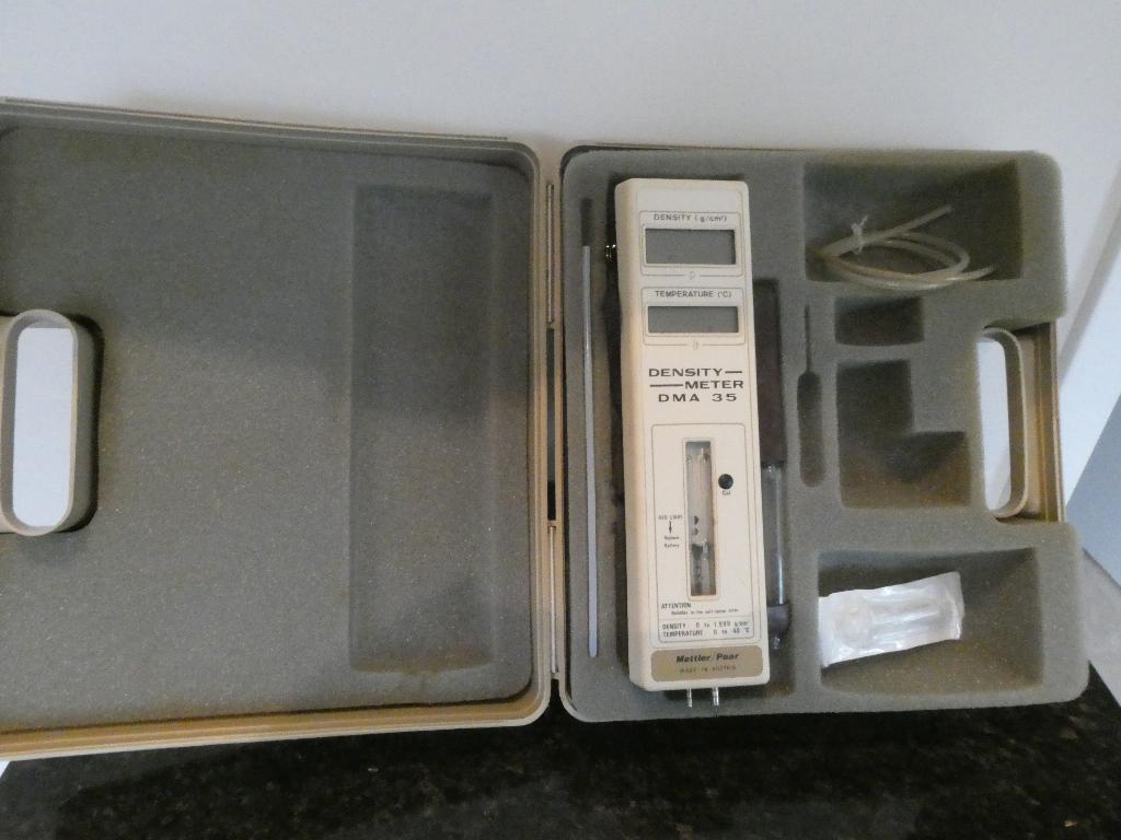 Digitale soortelijk gewicht = dichtheidsmeter DMA35, Ophalen of Verzenden, Zo goed als nieuw, Overige meters
