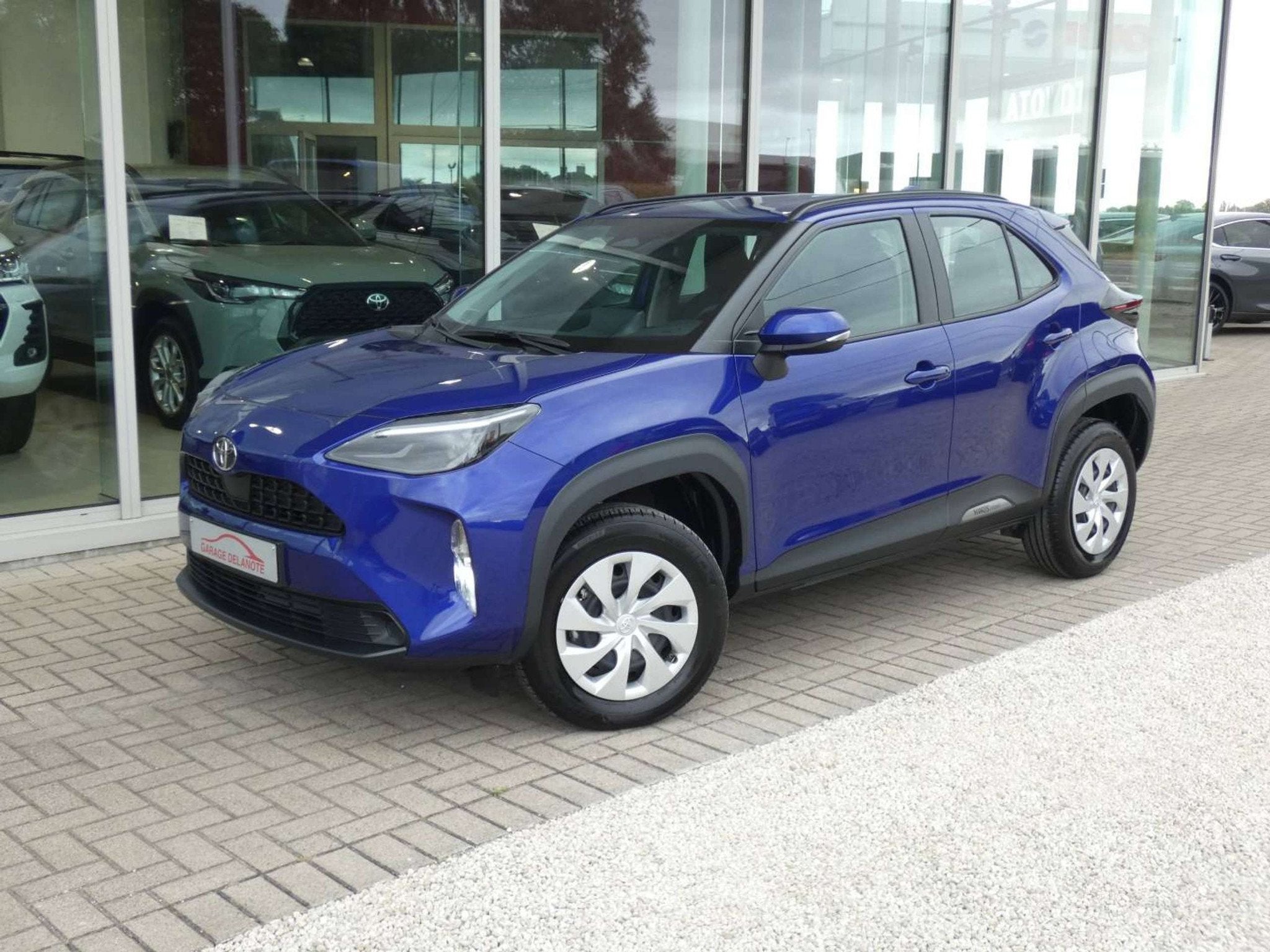 Toyota Yaris Cross 1.5i HYBRID Dynamic +Apple Carplay +Andro, Auto's, Gebruikt, Zwart, 1490 cc, Bedrijf