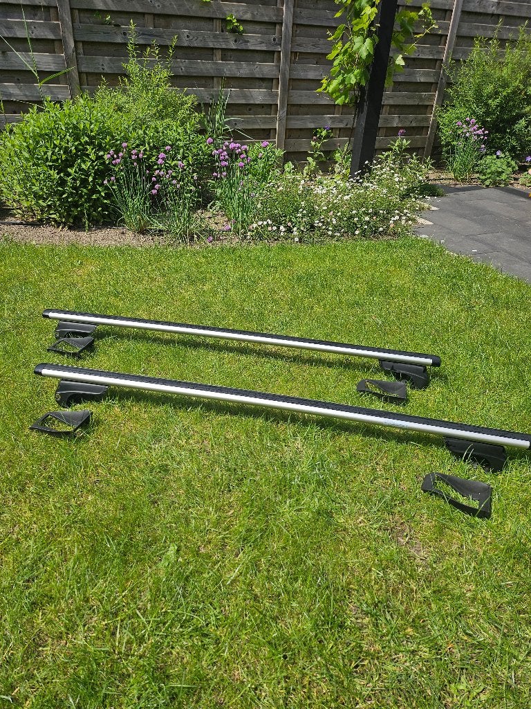 2 dakdragers MONT BLANC Activa Aero 1250 alu ( 1x gebruikt!), Auto diversen, Dakdragers, Ophalen, Zo goed als nieuw