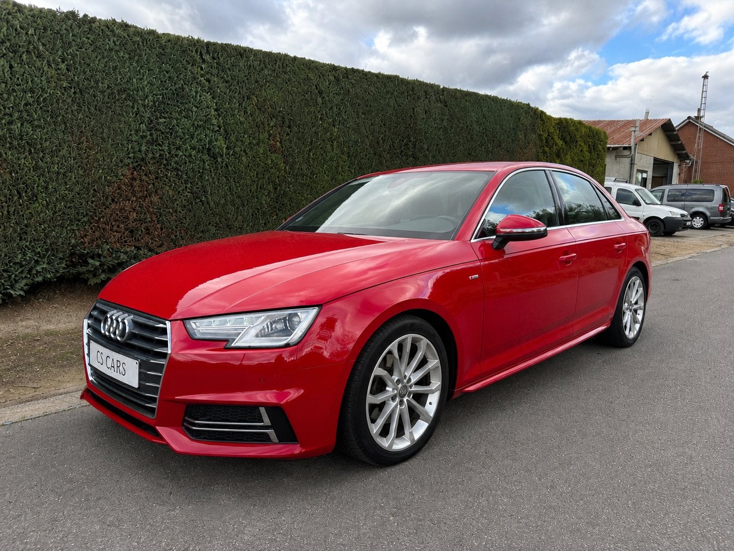 Audi A4 1.4 TFSI / S line / Led / Navi / Garantie / B&O, Autos, Rouge, Cuir et Alcantara, Achat, Entreprise