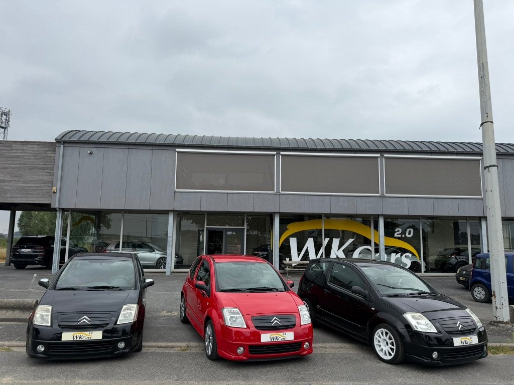 3 stuks op stock van de Citroen C2 vts en C2 By Loeb, Auto's, 4 zetels, Stof, Zwart, 4 cilinders