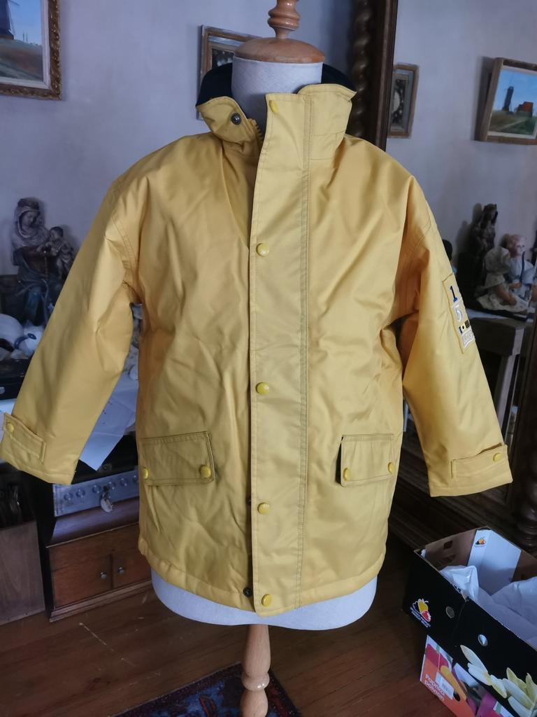 Très belle veste coupe-vent et imperméable pour enfants de l, Enfants & Bébés, Enlèvement, Manteau