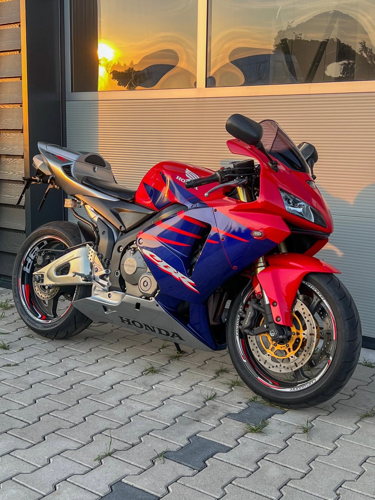 Honda CBR 600 RR PC37 facelift Mivv 35kW, Motoren, Motoren | Honda, Occasion, 4 cilinders, Bedrijf, Super Sport
