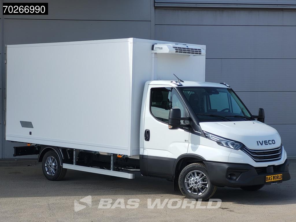 Iveco Daily 35S18 BPM VRIJ! 3.0L Koelwagen Vriezer Thermokin, Auto's, Bestelwagens en Lichte vracht, Automaat, Stof, Euro 6, 4 cilinders