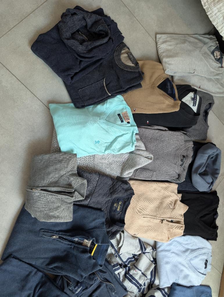 Lot de pull sweat-shirts 22 pièces (S-M), Enlèvement, Porté