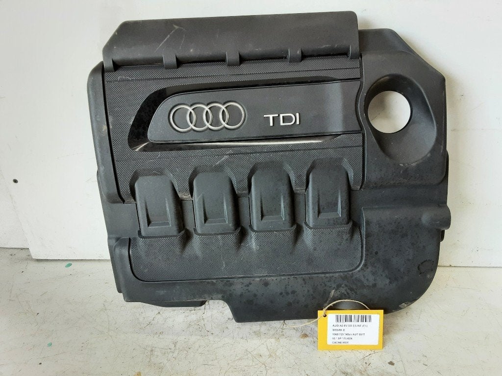 CACHE MOTEUR Audi A3 Sportback (8VA / 8VF) (01-2012/10-2020), Mevr. I. Hauben, Audi, Utilisé, Rue de l'Espoir 34 34
4030  GRIVEGNÉE, BE