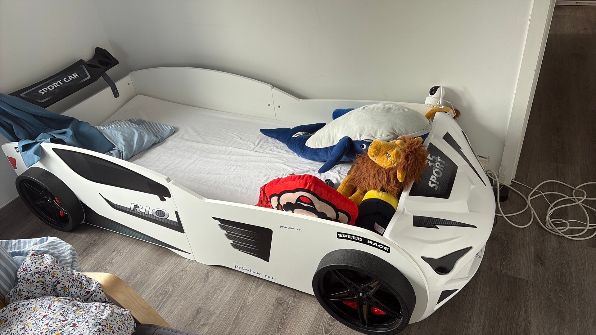 Bedden cars with light, Kinderen en Baby's, Ophalen of Verzenden, Zo goed als nieuw