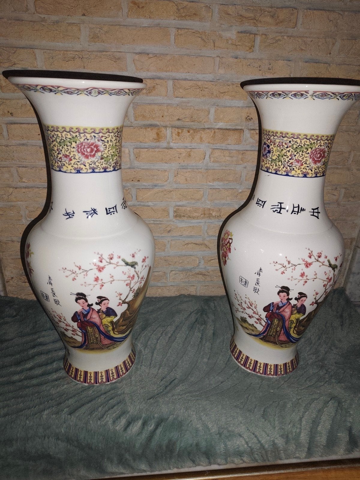 2 grand vases décoratif en céramique d'inspiration asiatique, Enlèvement