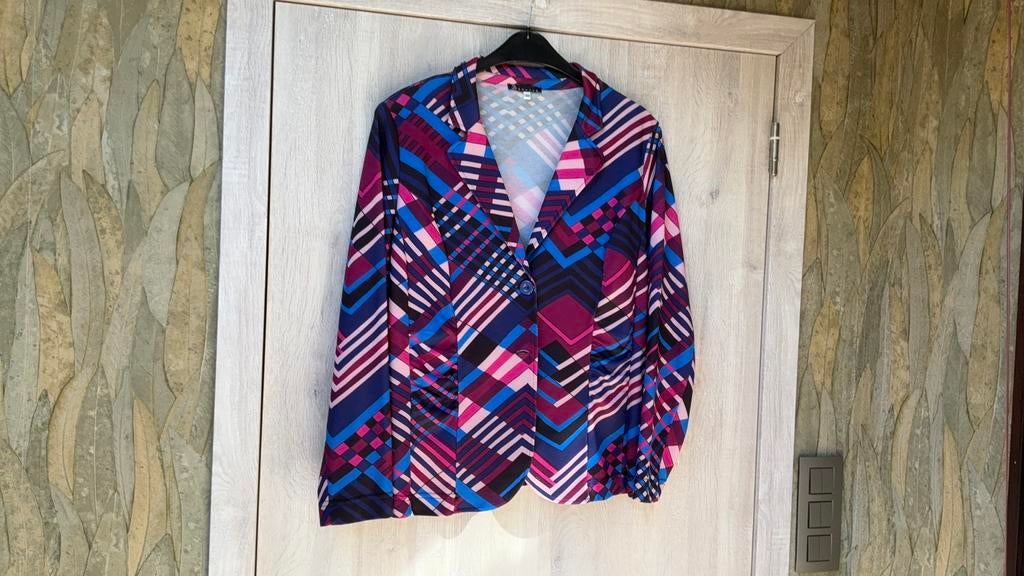 Damesjasje, Kleding | Dames, Jasjes, Kostuums en Pakken, Ophalen, Zo goed als nieuw, Maat 42/44 (L)