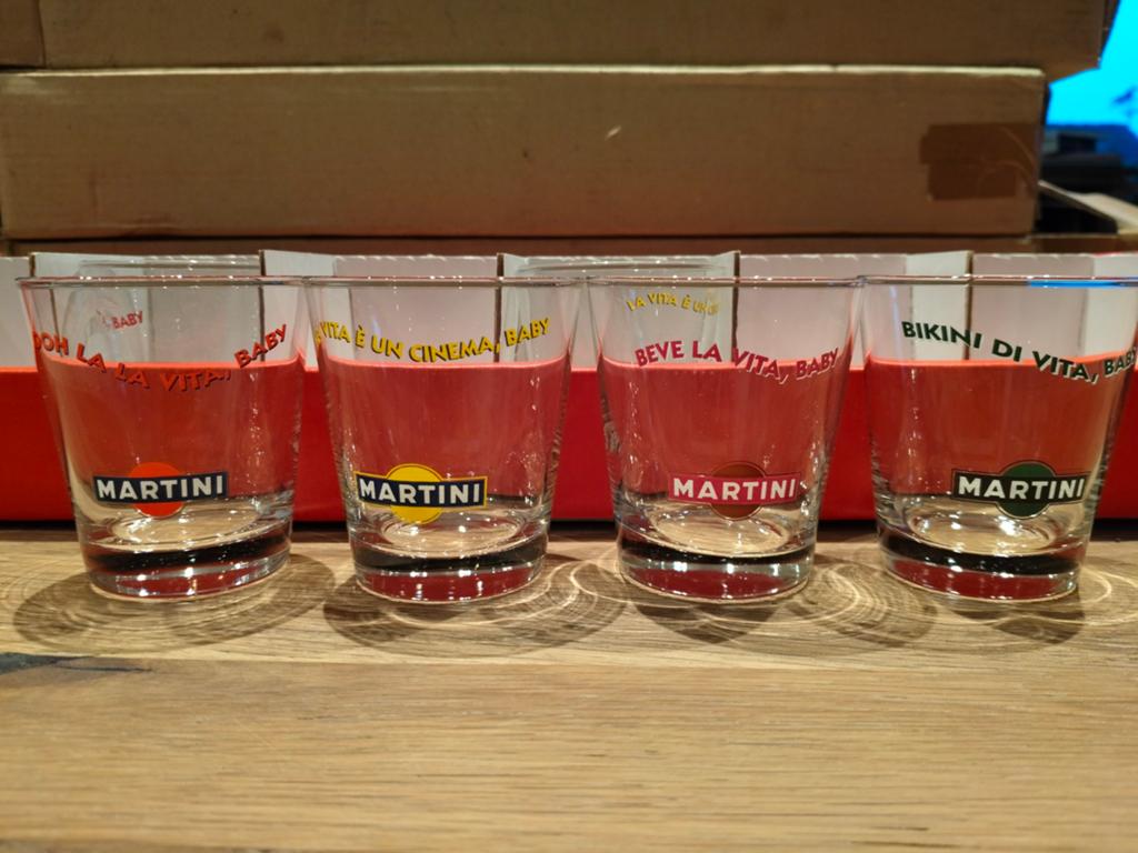 260 glazen allerlei, Verzamelen, Glas en Drinkglazen, Ophalen