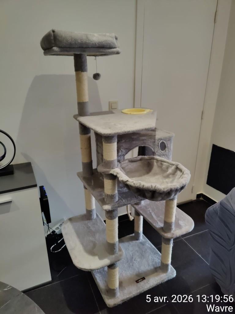 Arbre à chat FEANDREA - Etat impeccable - 163 cm, Enlèvement, Utilisé