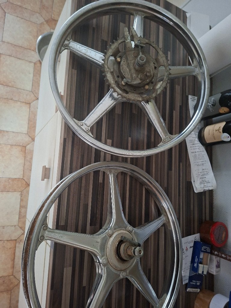 Jante chromé peugeot 103, Enlèvement ou Envoi