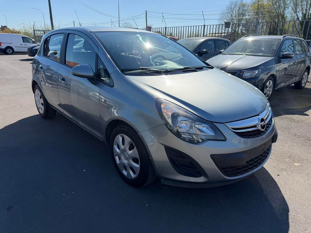 OPEL CORSA ESSENCE 1.2 EU5b, Achat, 63 kW, Entreprise, Boîte manuelle