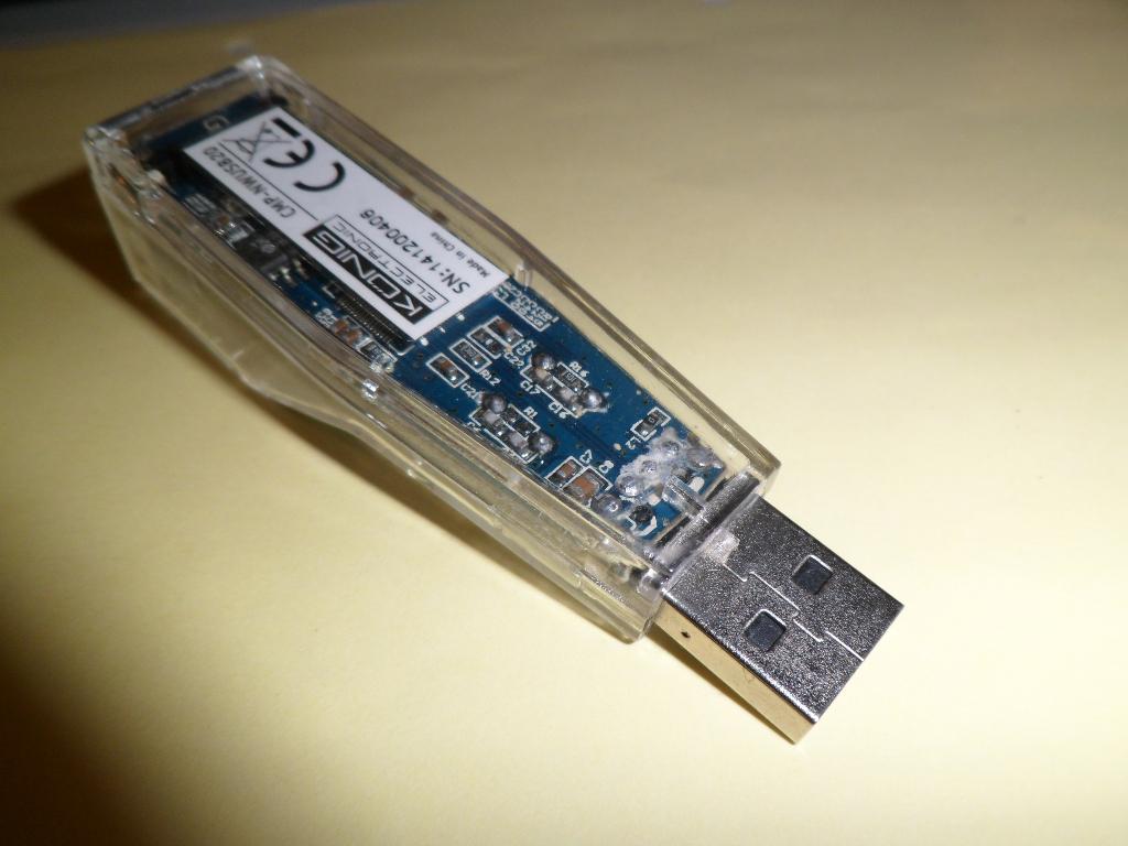 Adapt. Ethernet USB 2.0 König CMP-NWUSB20 à 480 Mbit/s RJ45, Informatique & Logiciels, Enlèvement, Neuf
