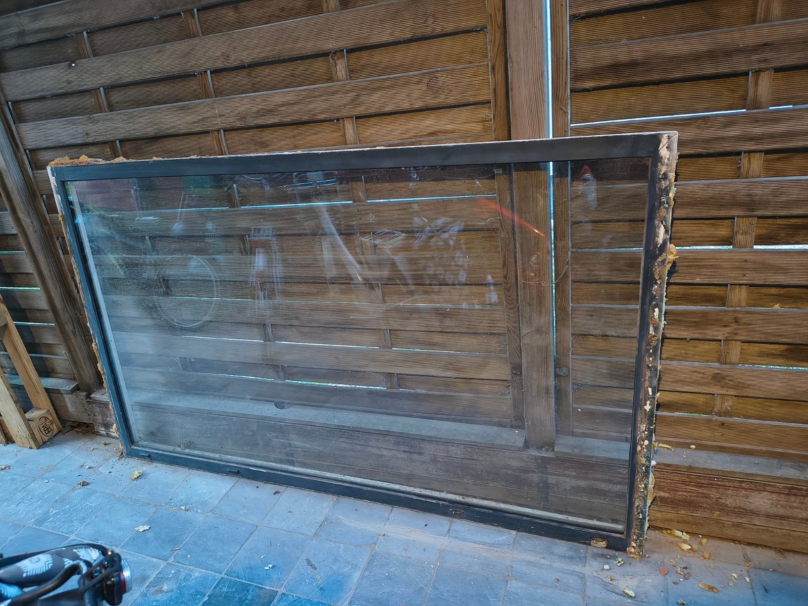 alu raam met hr ++ glas. 1925 1145 MM. glas onlangs verneiuw, Enlèvement