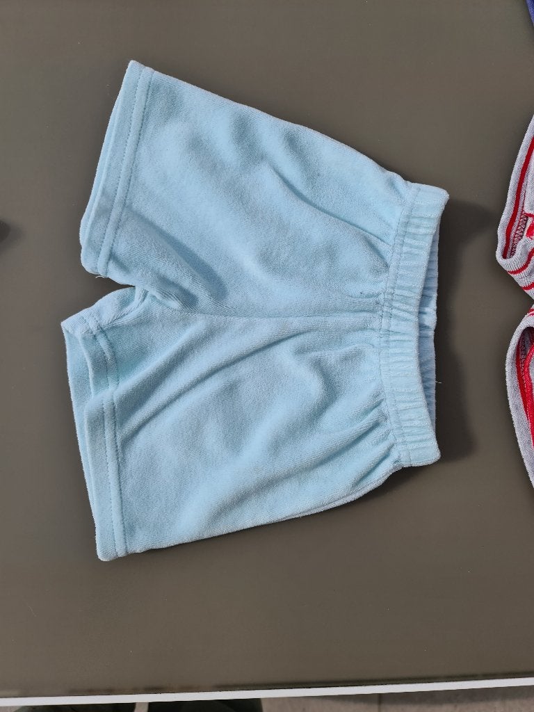 licht groene korte broek 74, Enfants & Bébés, Vêtements de bébé | Taille 74, Enlèvement, Comme neuf
