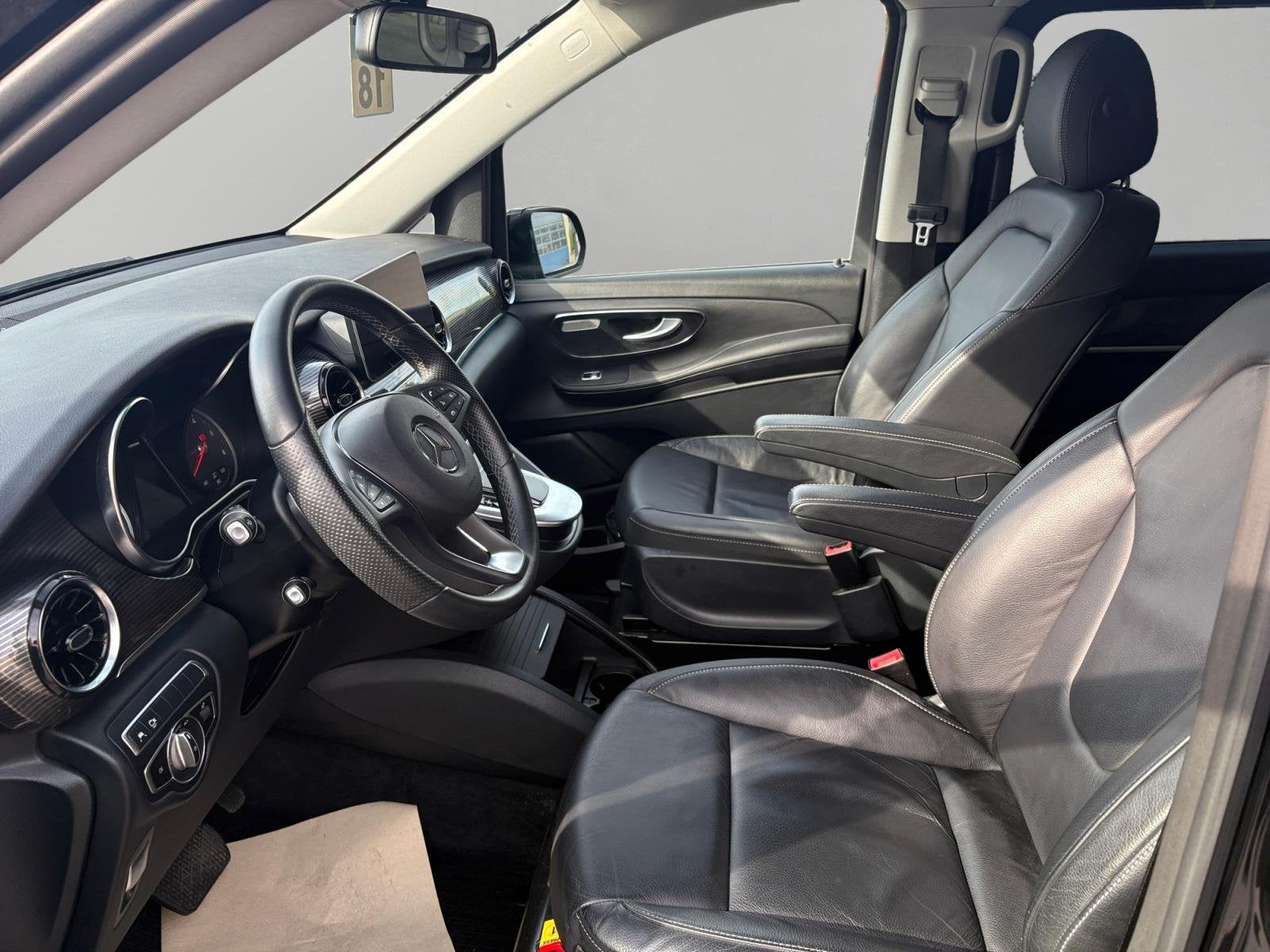 Mercedes-Benz V-Klasse 250 d L2 9G-TRONIC Avantgarde, Automaat, Gebruikt, Zwart, 4 cilinders