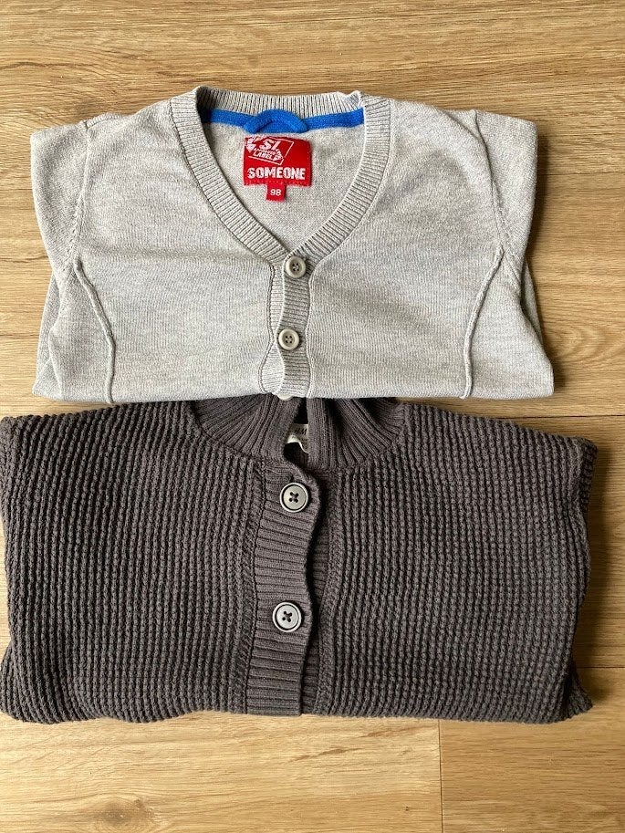 Set grijze golfjes 98, Kinderen en Baby's, Kinderkleding | Maat 98, Ophalen, Someone
