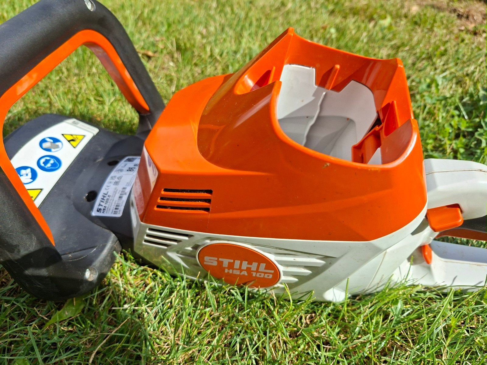 stihl hsa 100 60cm  parfait état peu employé, Enlèvement