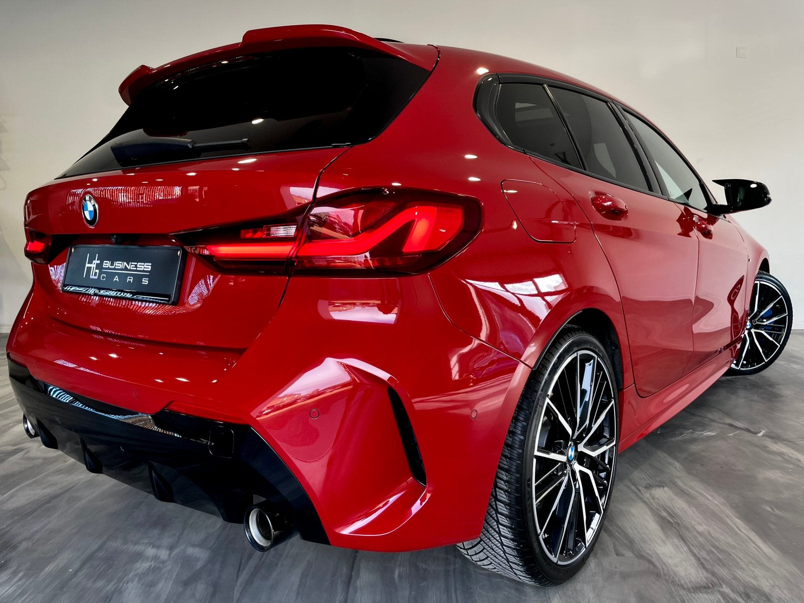 BMW 118dAS PACK M PRO/ BLACK LINE/ SHADOW LINE/ SIEGE BAQUET, Rouge, Achat, Entreprise, Garantie prolongée