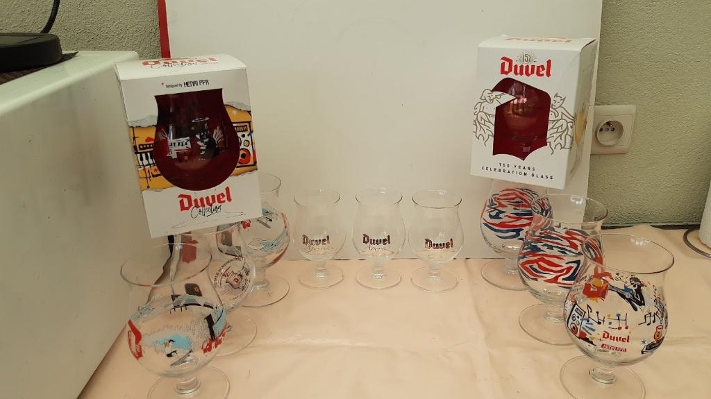 11 Duvel glazen, speciale uitvoeringen, zie foto's., Verzamelen, Biermerken, Duvel, Ophalen