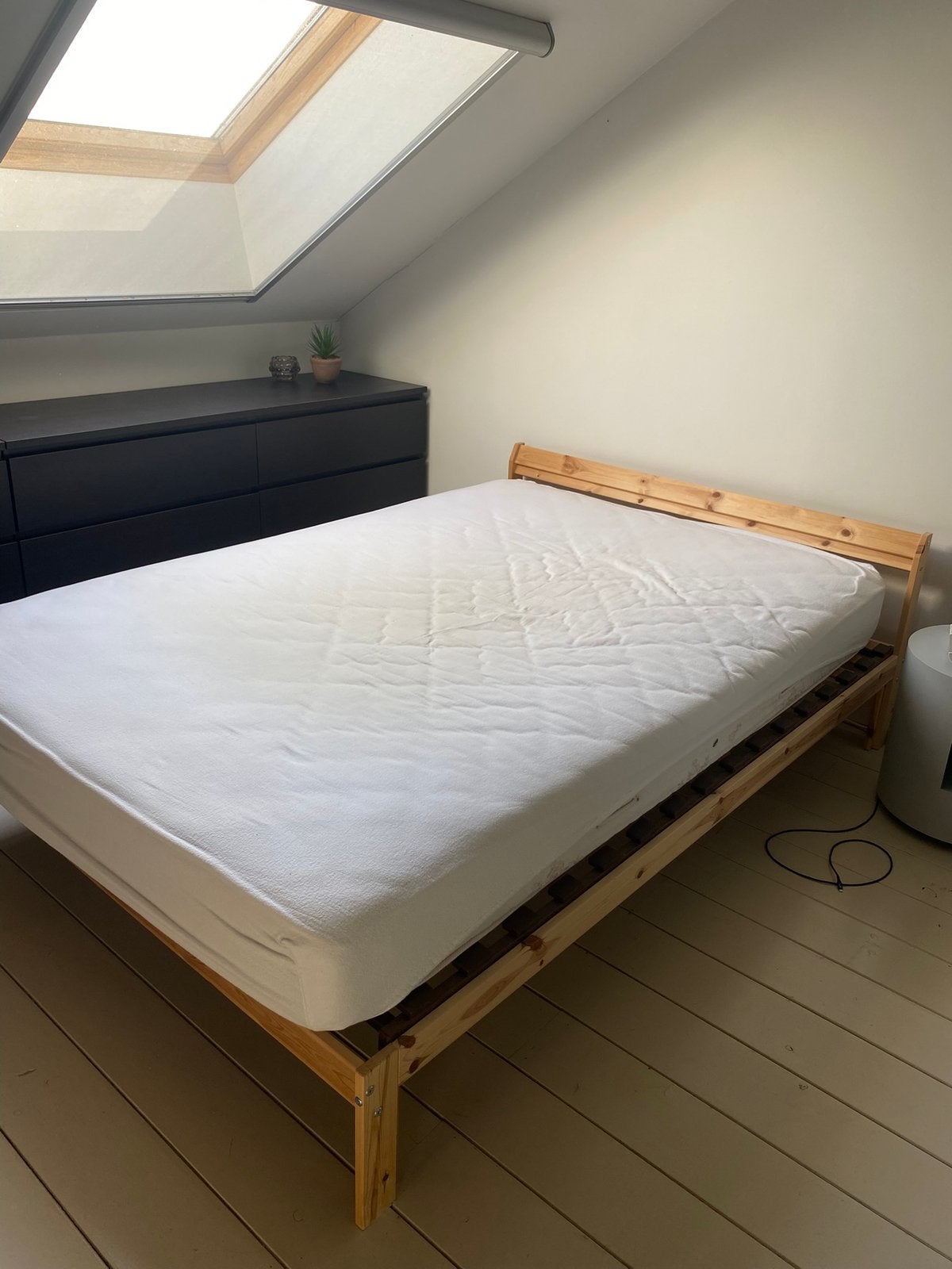 Twijfelaar bed + matras, Huis en Inrichting, Slaapkamer | Bedden, Ophalen, Gebruikt, Twijfelaar, 140 cm