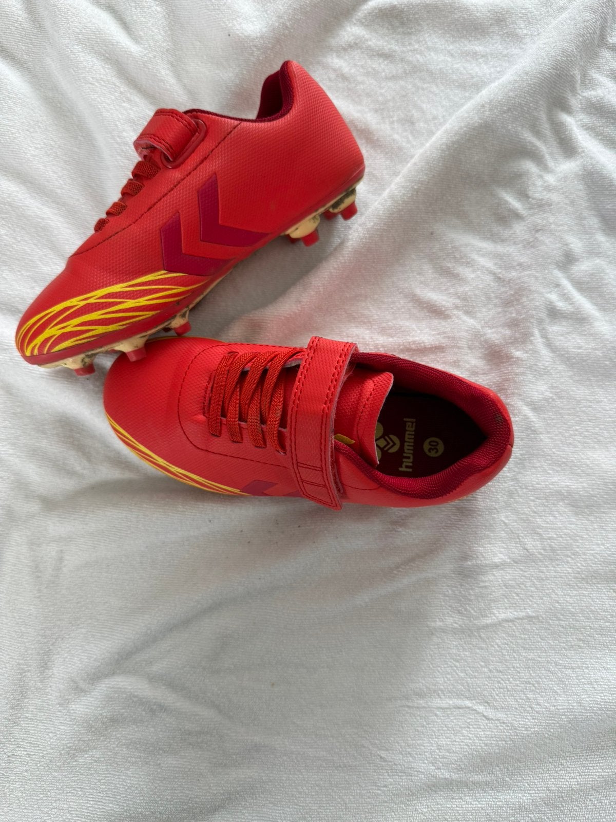 Voetbalschoenen, Sport en Fitness, Voetbal, Ophalen, Zo goed als nieuw, Schoenen