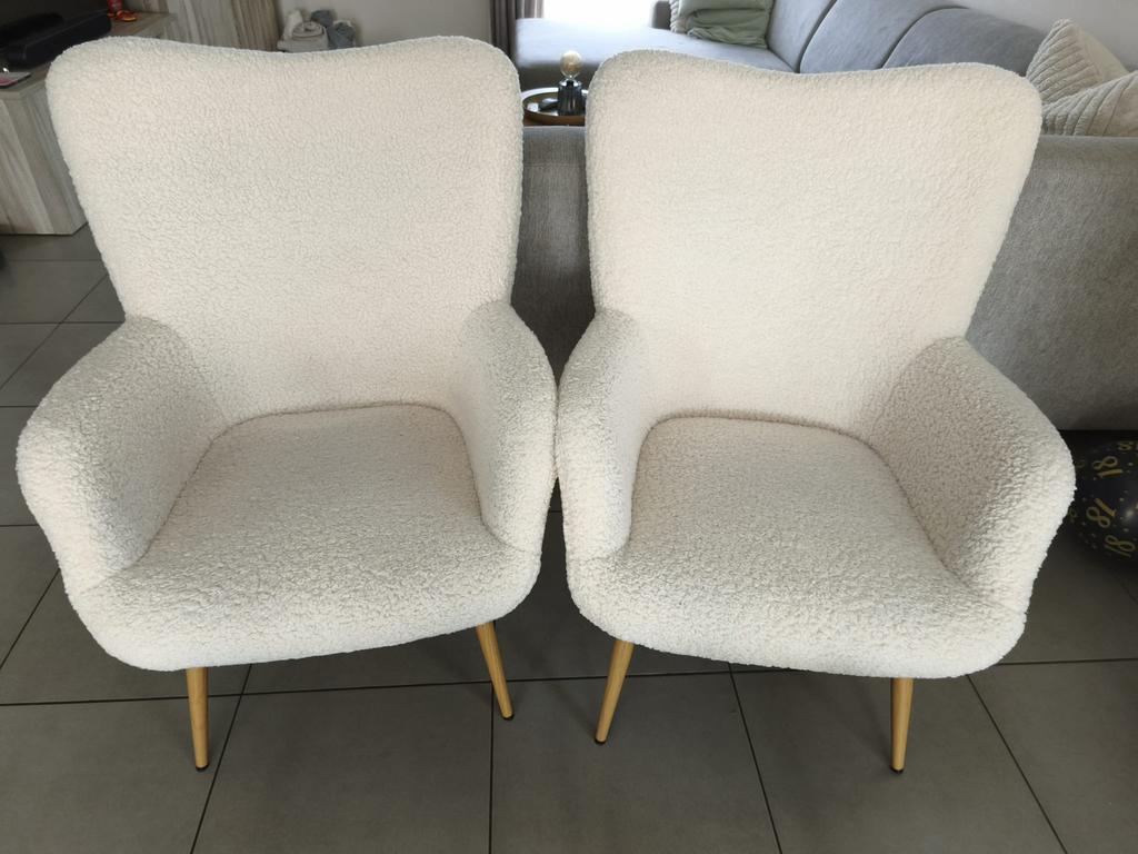 Een persoon zetel 2 stuks 100 euro per stuk, Enlèvement, Neuf, Blanc, Deux