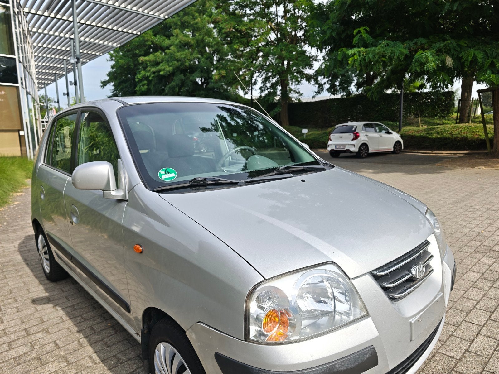 Hyundai Atos

Jaar 2004

1100 benzine
/Automatische versnell, Auto's, Hyundai, Automaat, Elektrische ramen, Bedrijf, Atos
