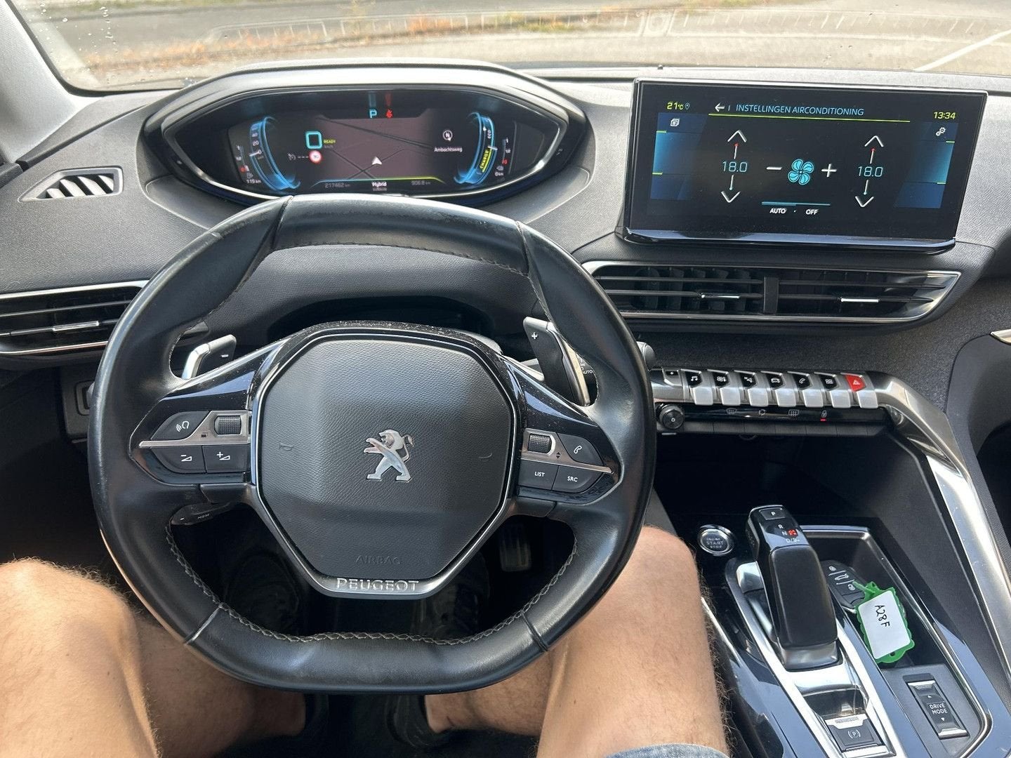 Peugeot 3008 1.6 HYbrid 225 Blue Lease Allure | € 11.800,- N, Auto's, Peugeot, Automaat, 31 g/km, Bedrijf, Grijs