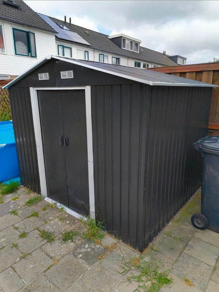 Vertalen..., Jardin & Terrasse, Enlèvement