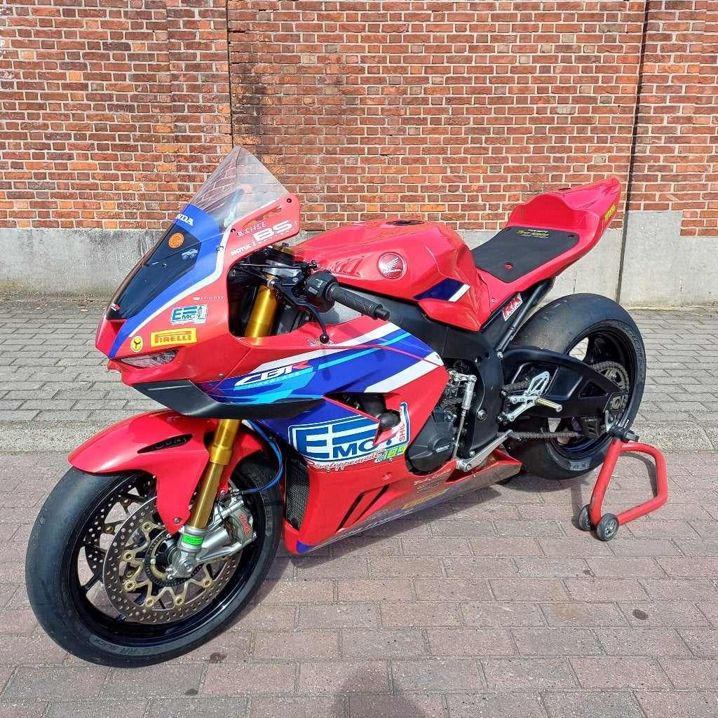 HONDA CBR1000 RR-R SP Superbike 2025, Sportuitlaat, Occasion, 4 cilinders, Super Sport