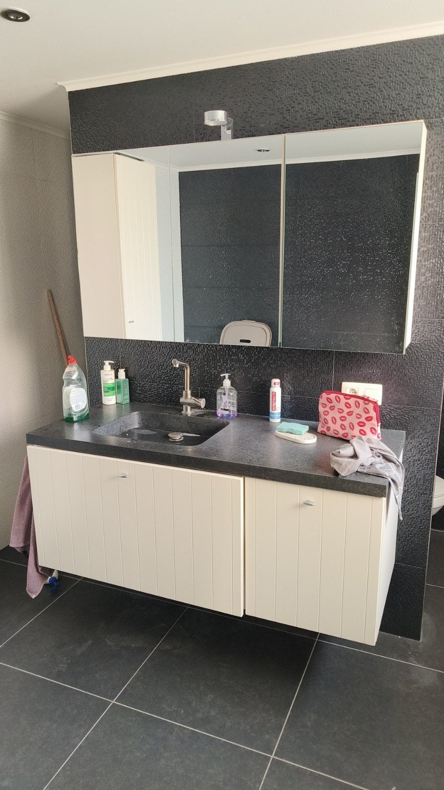 badkamermeubel + natuursteen lavabo, Enlèvement