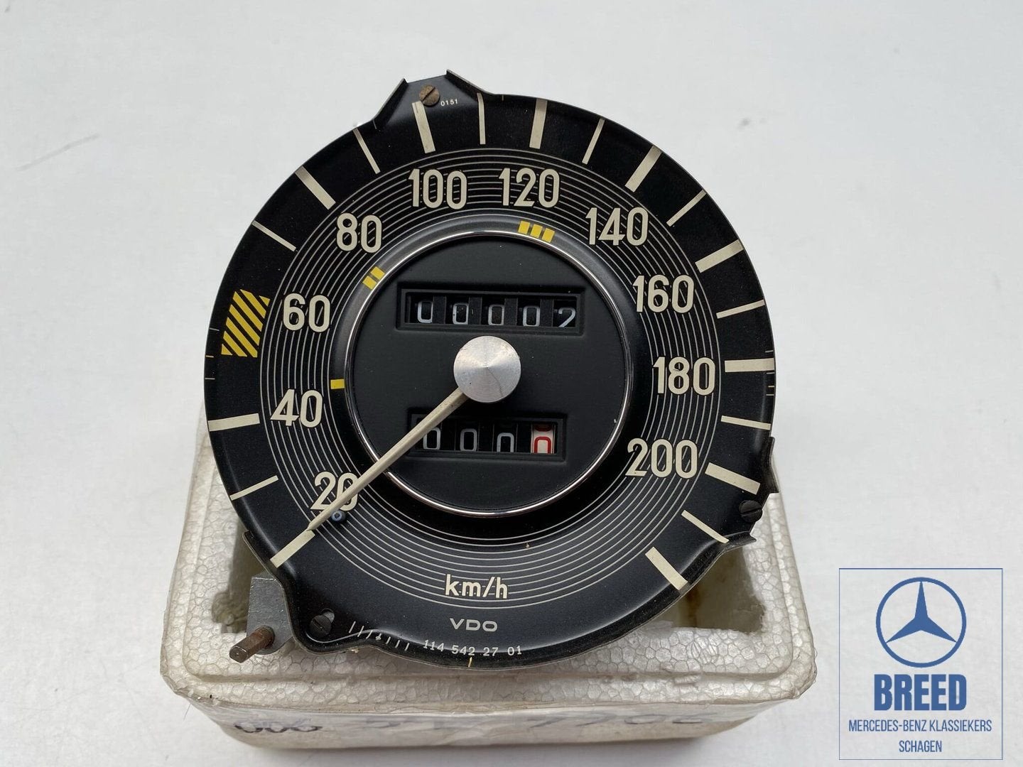 NOS Kilometerteller voor Mercedes-Benz W115 /8 200 220, Autos : Pièces & Accessoires, Neuf, -, -, Enlèvement ou Envoi