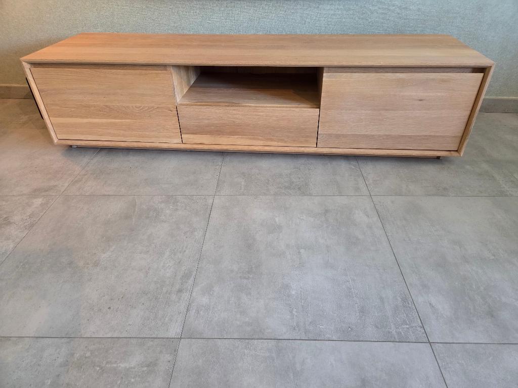 TV Meubel - Massief Eik, Ophalen, 150 tot 200 cm, Eikenhout, Zo goed als nieuw