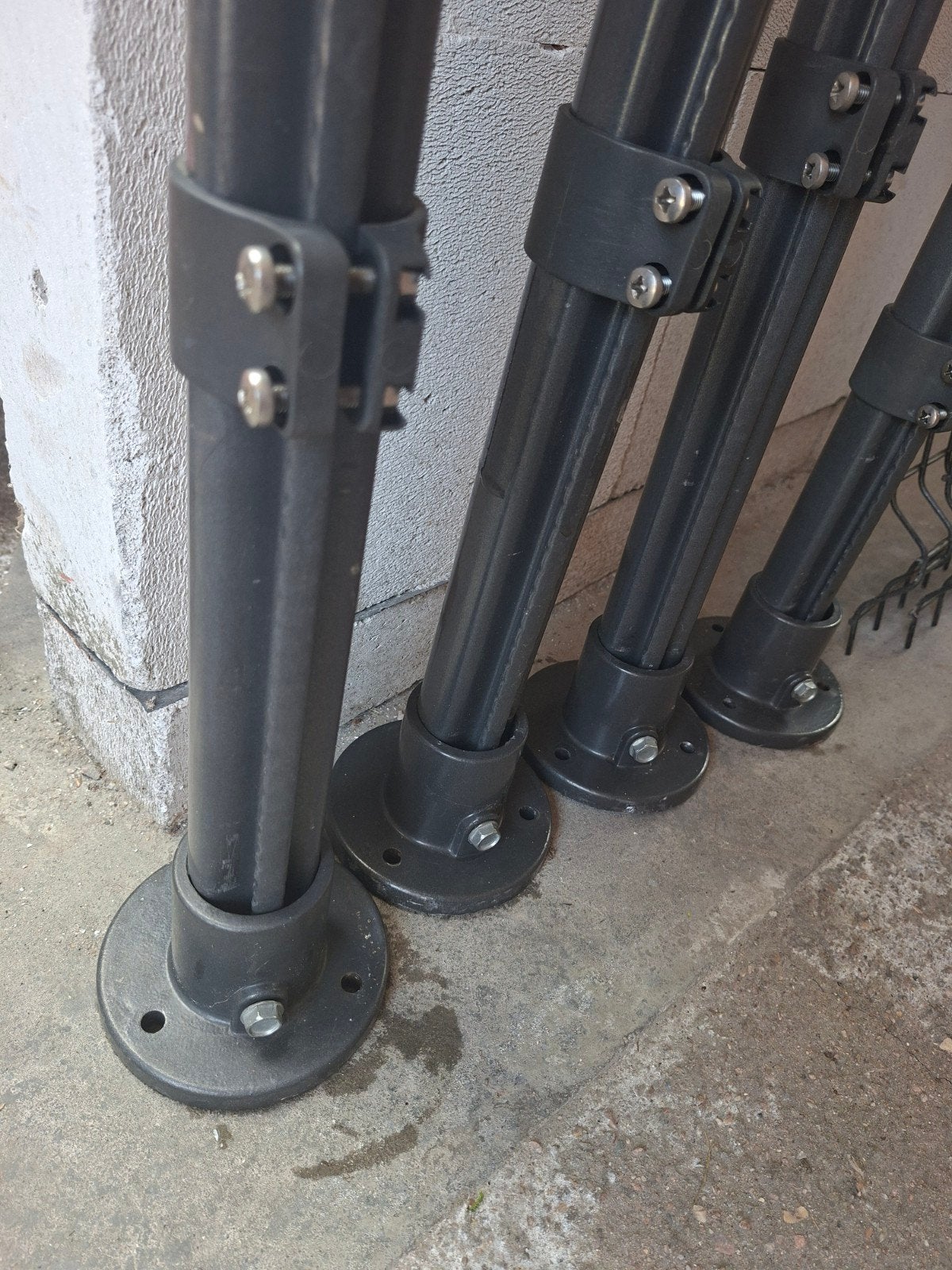 4 aluminium tuinpalen 80cm met 3 draadpanelen, Ophalen, Aluminium