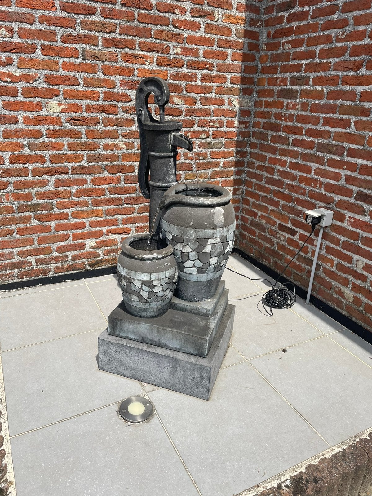 Waterornament, Tuin en Terras, Ophalen, Zo goed als nieuw, Hardsteen, Waterornament