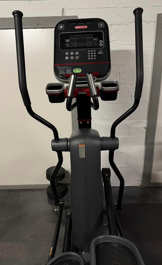 STAR TRAC 8 SERIE BLACK CROSSTRAINER, Enlèvement, Comme neuf