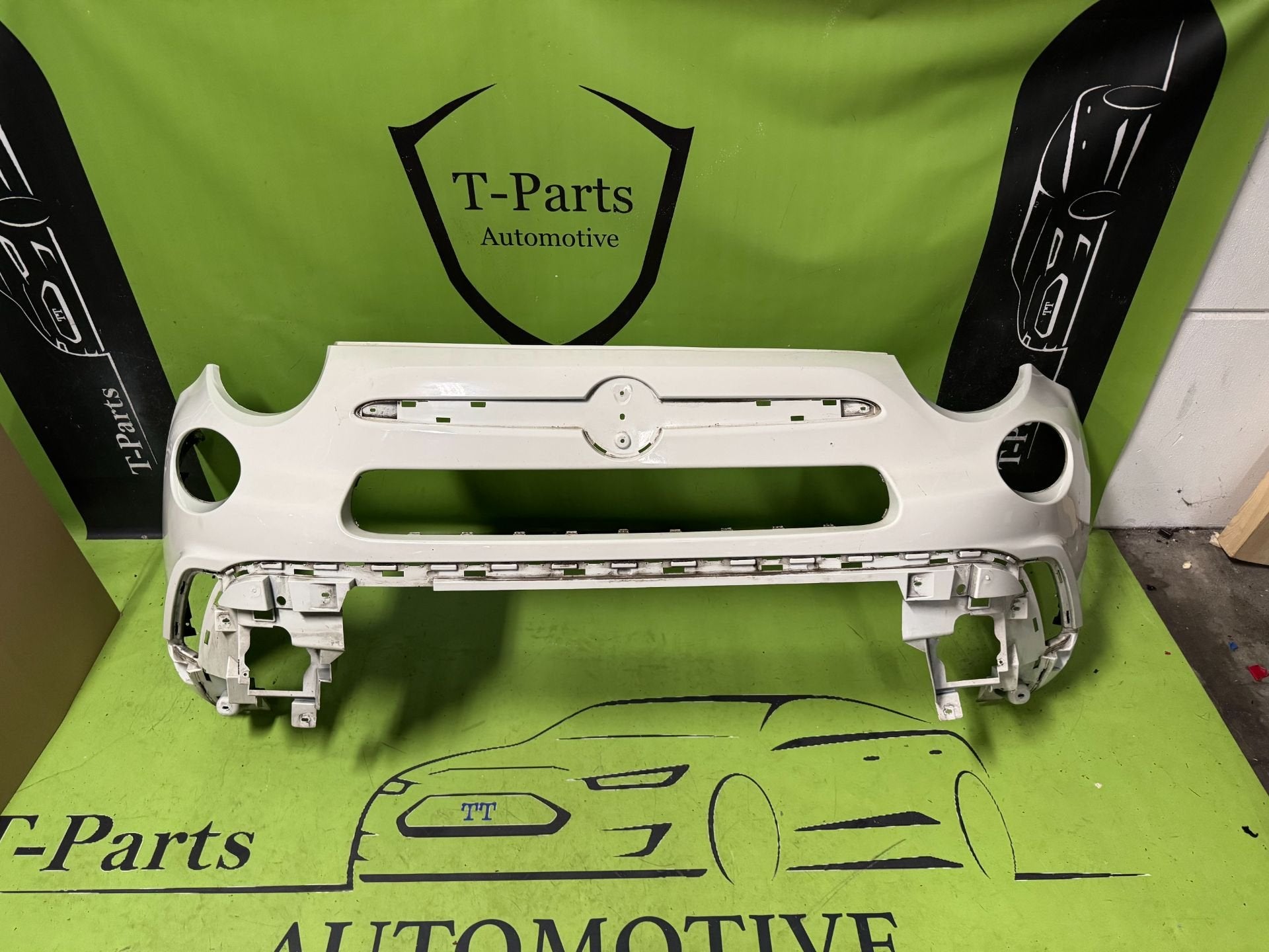 Pare-chocs avant Fiat 500 L 735672098, Neuf, Pare-chocs, Stellantis Europe S.p.A., Info@stellantis.com