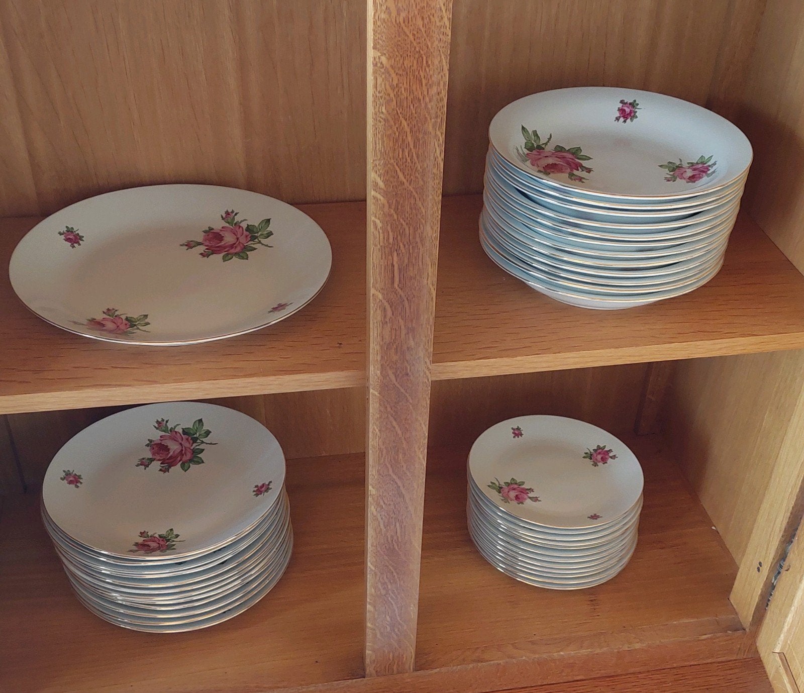 Vaisselle en porcelaine KAHLA - rose, Enlèvement